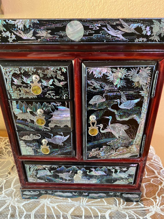 Mother of Pearl Inlaid Cherry Lacquer Jewelry Box - image 2