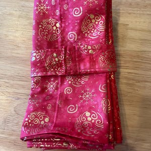 Set of 6 Reddish Orange Ornament Cloth Napkins