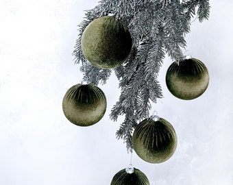Green Moss Velvet Balls | 3.15 Inch (8 cm) Handmade Christmas Ornaments