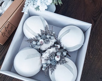 White 3.15 Inch (8 cm) Luxury Handmade Christmas Tree Decorations | Velvet Balls | Christmas Balls | Xmas Baubles | Xmas Ornaments