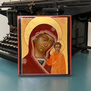 Kazanskaya Virgin Mary Icon, handpainted on wood, gold-gilded. Traditional Orthodox icon, religious art, gift for a spiritual person