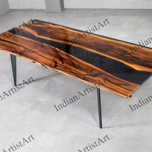 Epoxy River Design Tischplatte aus Akazienholz
