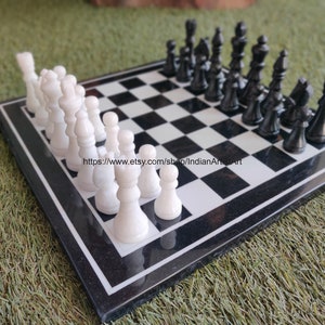 Handmade Black Marble Chessboard with Agate Stone Chess Set