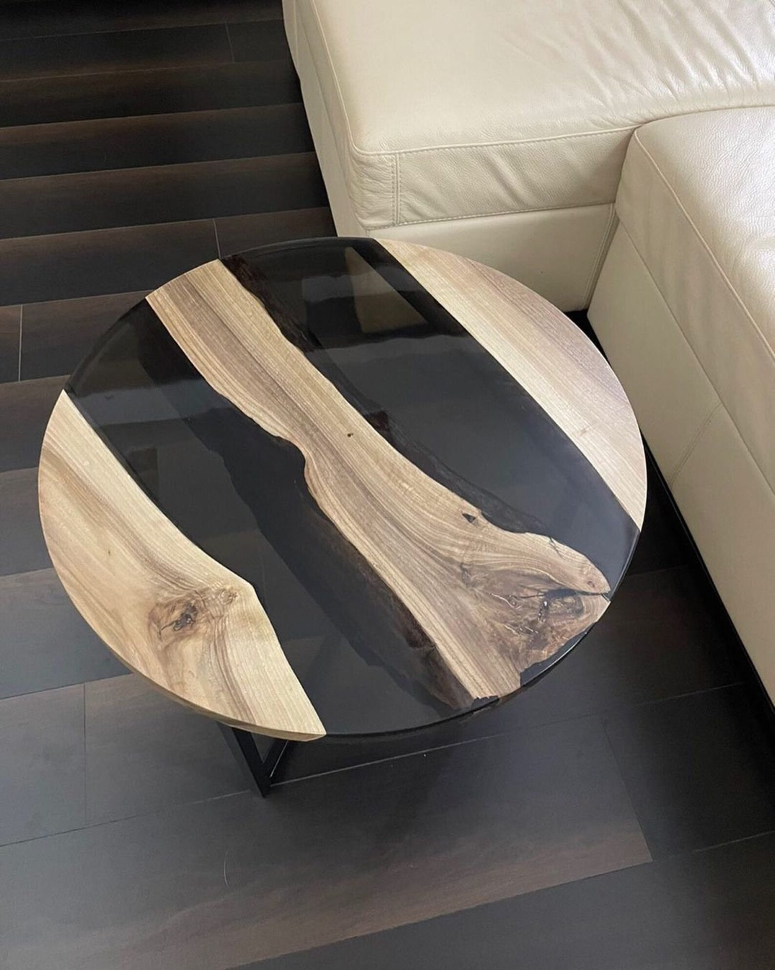 Round Epoxy Dining Table, Round Epoxy Table, Round Black Epoxy Coffee  Table, Round Resin Table, Round Epoxy Wooden Table, Round Cafe Table 