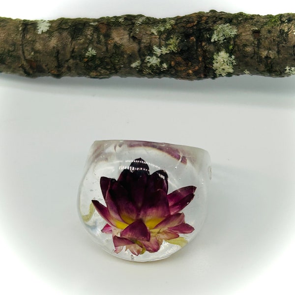 Real Flower Ring, strawflower bud ring. Real flower jewelry for the nature lover & gardener in your life. Cottage core ring. Terrarium ring.