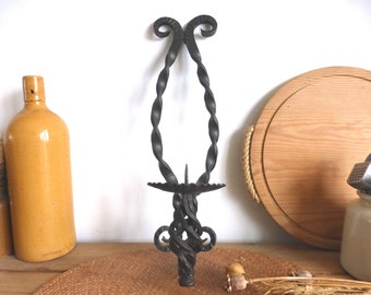 Fabuloso candelabro de pared francés vintage de hierro forjado trenzado negro forjado a mano con eslabones de cadena – Estilo castillo gótico – medieval