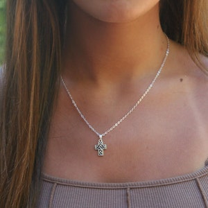 Silver Cross Necklace - Women&#39;s
