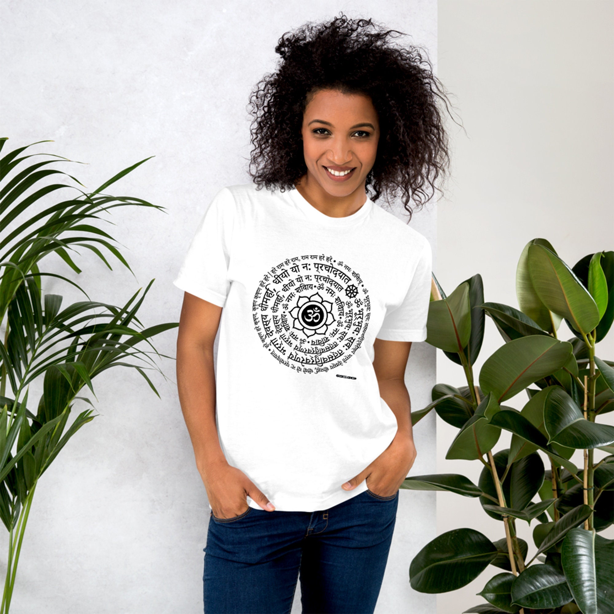 Sanskrit Mantra Circle Shirt Sanskrit Writing Lotus Flower OM - Etsy Canada