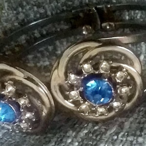 Vintage MCM Clamper Bracelet - Sapphire Rhinestone Swirl Design - Hinged Cuff c. 1950&#39;s - Sparkly!