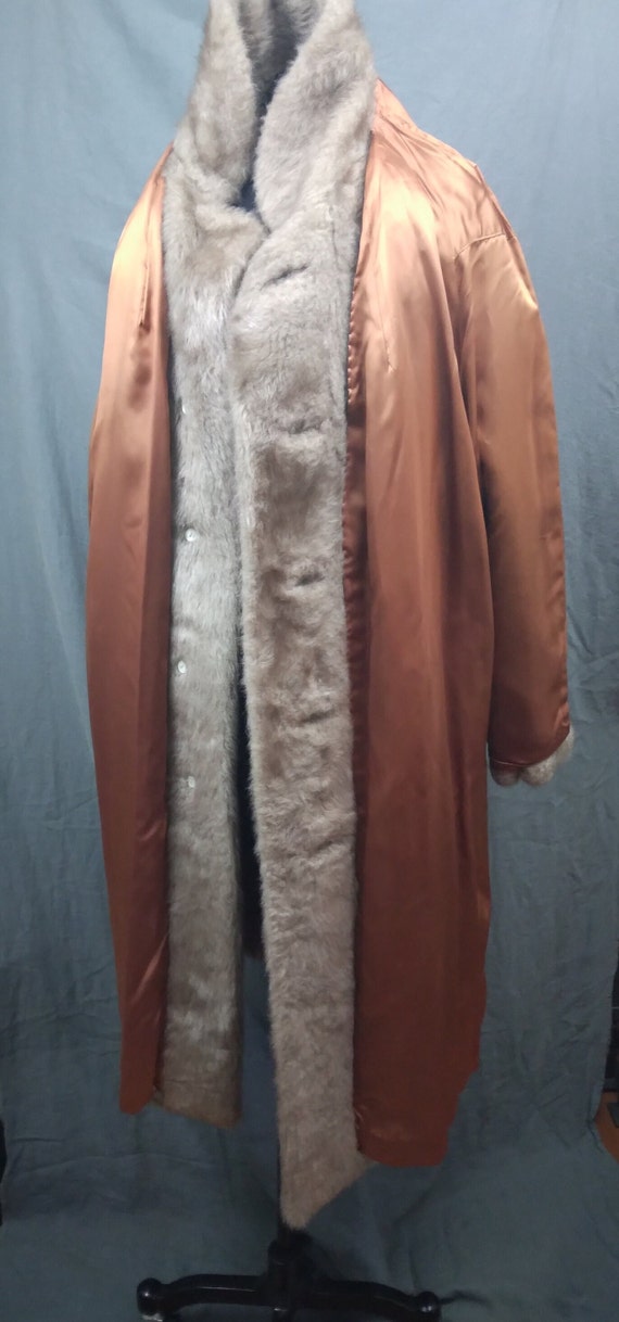 Vintage Honey Blonde Long Faux Fur Coat - L / XL … - image 9