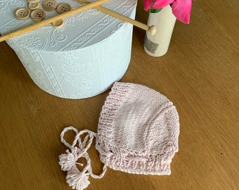 Babyhaube Pastellrosa handgestrickt