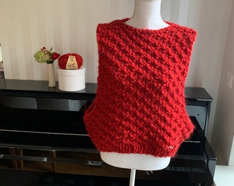 Women's oversize sweater vest hand knitted