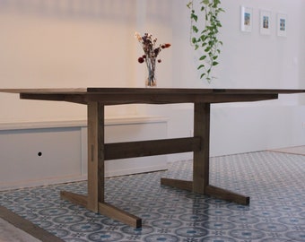 ARNE solid oak table