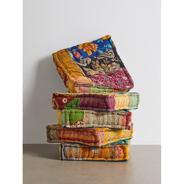 Patchwork fait à la main Kantha Oreiller de sol Boho Kantha Jeter Oreiller Indien vintage Oreiller Couvre Lombaire Couverture Kantha Quilt Coussin couvre