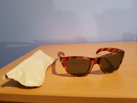 Sunglasses 50s