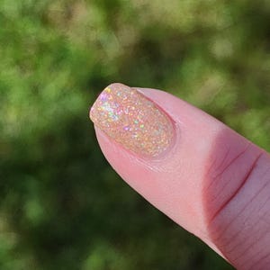FREE YOUR MIND - ivory nail dip,  glitter dip powder for nails, glitter mix, glitter nail, dipping powder, flake dip powder, holographic