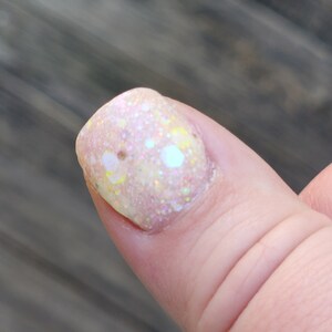 BEAUTIFUL DAY - pastel nail dip,  glitter dip powder for nails, pastel yellow dip powder, chunky glitter, dipping powder, dip nail, acrylic