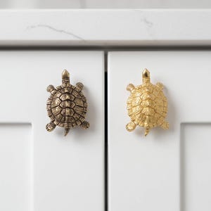 Turtle Drawer Handle, Sea Turtle Cabinet Pull, Animal Furniture Hardware, Ocean Inspired Decor, Unique Drawer Knob, Beach House Handles