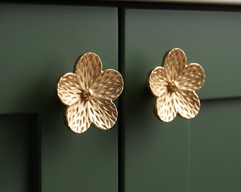 Gold Flower Cabinet Knob, Floral Drawer Pull, Botanical Wardrobe Handle, Decorative Kitchen Cabinet Hardware, Nursery Decor