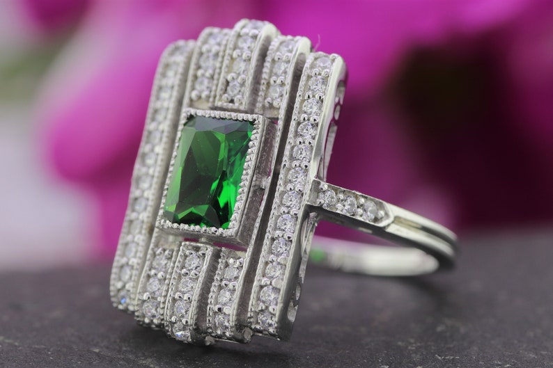 Emerald Green Ring Vintage Art Deco Ring Sterling Silver Etsy