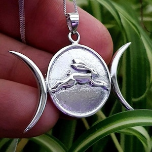 Triple Moon Hare Pendant Necklace Polished Large Pendant 925 Sterling Silver 20 Inch Curb Chain Wiccan Pagan Boxed (Bs5j1)