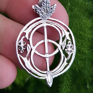 Sterling Silver Chalice Well Pendant - Etsy