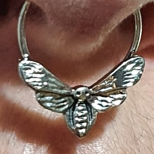 Moth Nose Ring Piercing Deaths Head Nose Septum Helix 15mm Ring 20g (0.8mm) Body Jewellery 316L Annealed Steel Earring Jewellery (b66A)