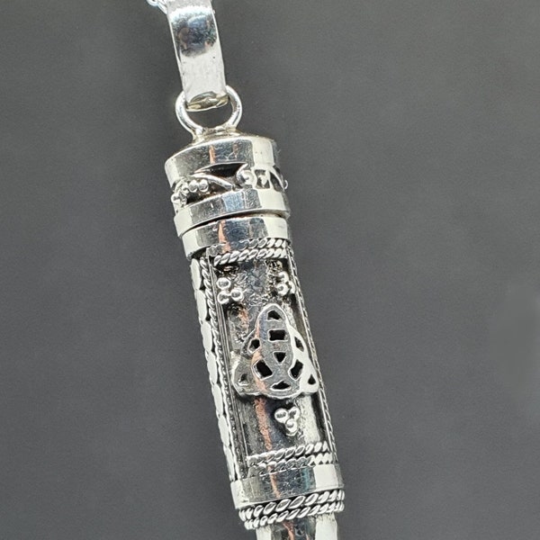 Collier pendentif pierre gemme pierre de lune médaillon symbole de la Trinité triquetra bouteille fiole cheveux cendrés chaîne rolo 18 po. argent sterling 925 dans une boîte (Bs5P1)