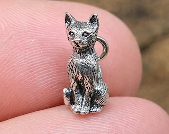 猫のチャーム、伝統的なチャーム、925グレードの純銀製 