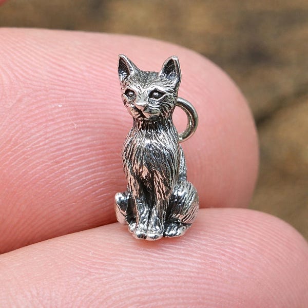 Sterling Silver Cat Charm Pendant 3D Sitting Feline Bracelet Jewelry Gift Boxed Animal