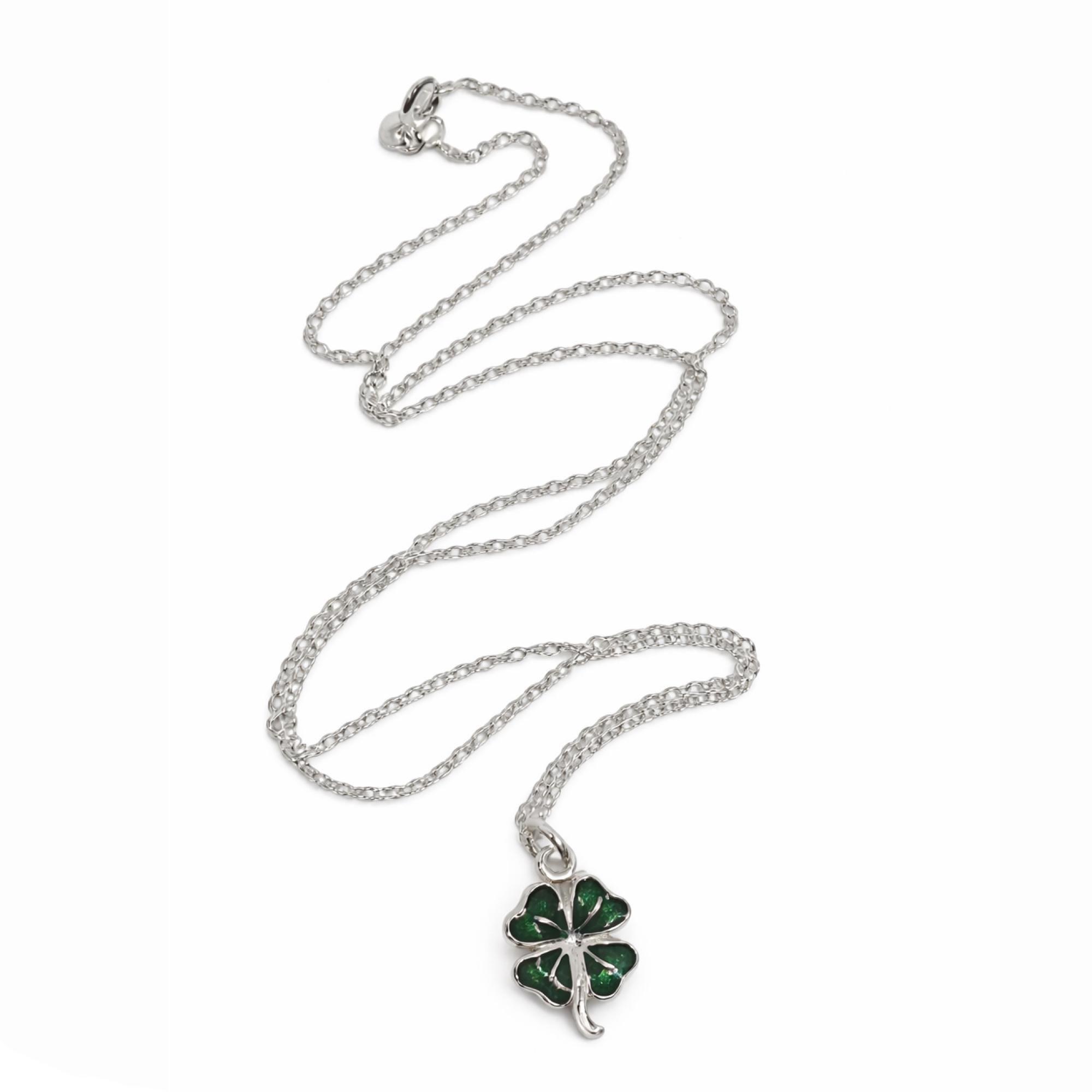 Collana in argento sterling con quadrifoglio: gioielli portafortuna