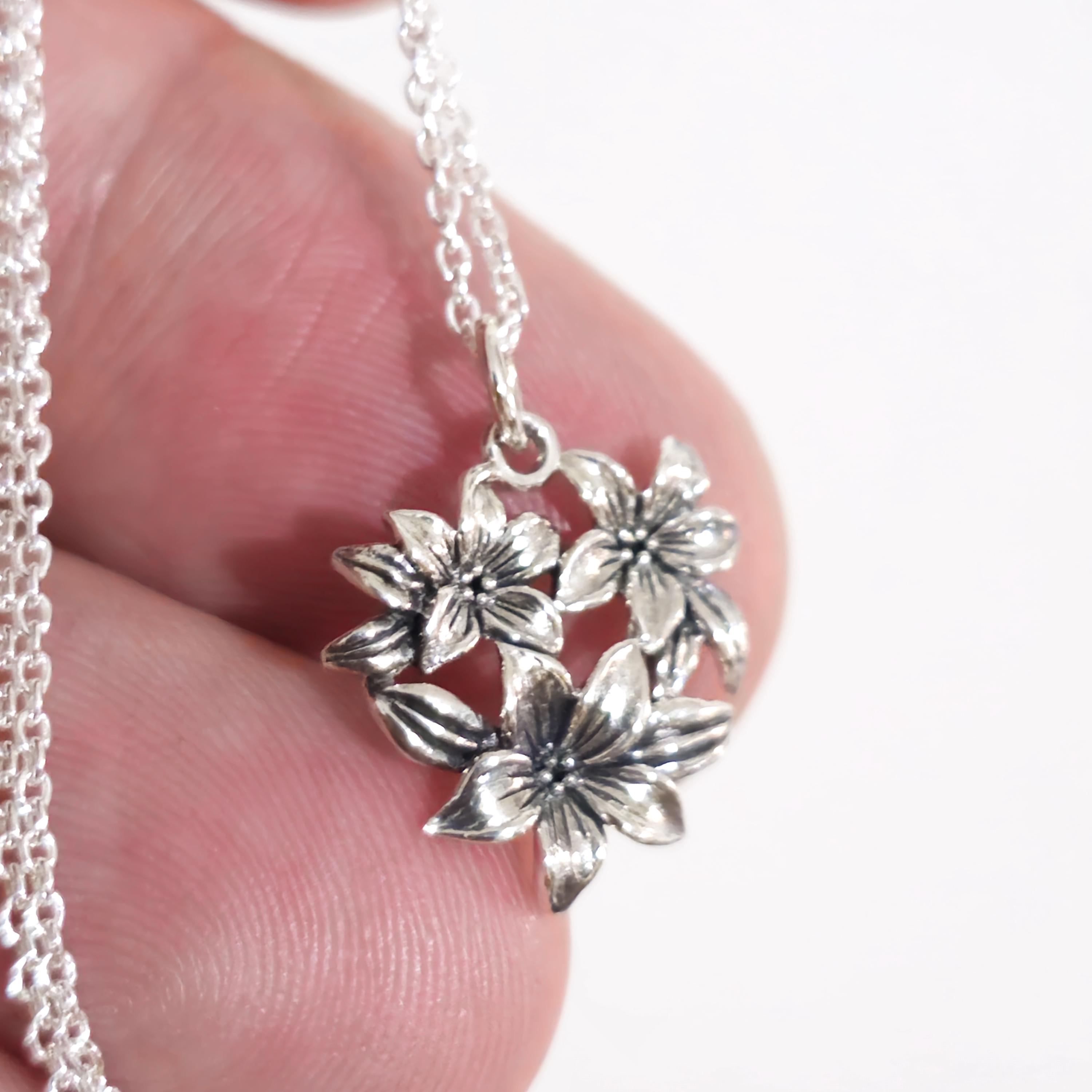 lilly❤︎‬様 Lilly Flower Cluster Pendant 925 Sterling Silver 18