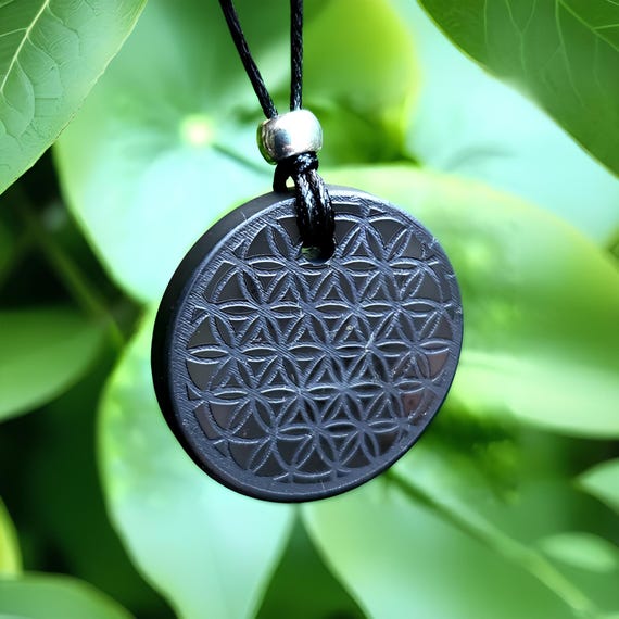 Shungite Engraved Seed of Life pendant Shungite Engraved Seed of Life pendant