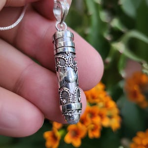Moonstone Locket Pendant Necklace Gemstone Bottle 925 Sterling Silver Triple Moon Vial Twist Lid 18 Inch Curb Chain Jewelry & Boxed (4l11)