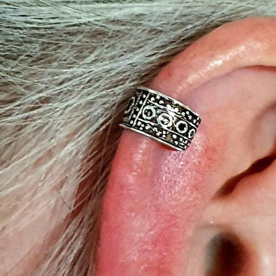 Viking Ear Cuff Norse Oxide Vintage 925 Sterling Silver Viking Ear Cuff Norse Oxide Vintage 925 Sterling Silver