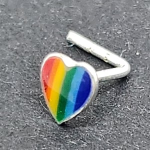 Pride Nose Stud Heart Piercing Gay Pride Enamelled Rainbow LGBTQ Nose Stud 18g (1 mm) 925 Sterling Silver  L Bent Post (bxs5j1)