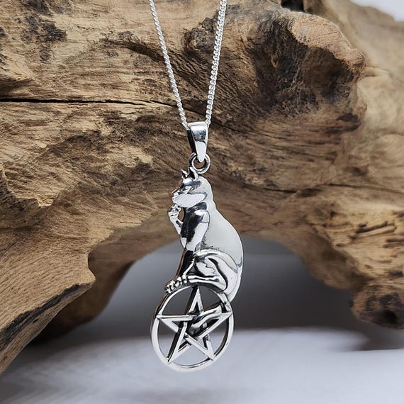 Pentacle of the Cat Pendant Pentacle of the Cat Pendant