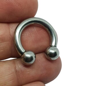 Prince Albert CBB Horseshoe 6 Gauge 4mm 25mm 8mm Balls 316L Steel Body Jewellery image 5