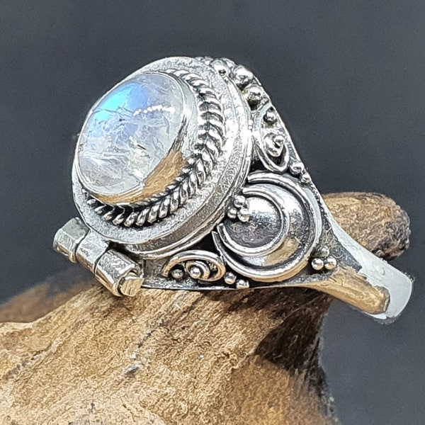 Bague médaillon en argent sterling 925 avec pierre de lune ovale, bague 8 mm x 6 mm avec compartiment secret, argent sterling britannique, taille S, taille américaine 9 vintage (boîtes de 5 m1)