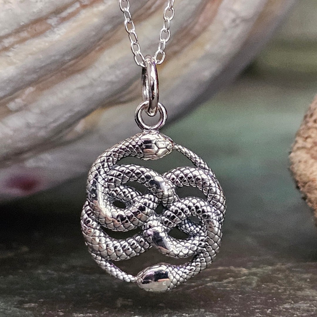 lui jewelry snake chain pierce