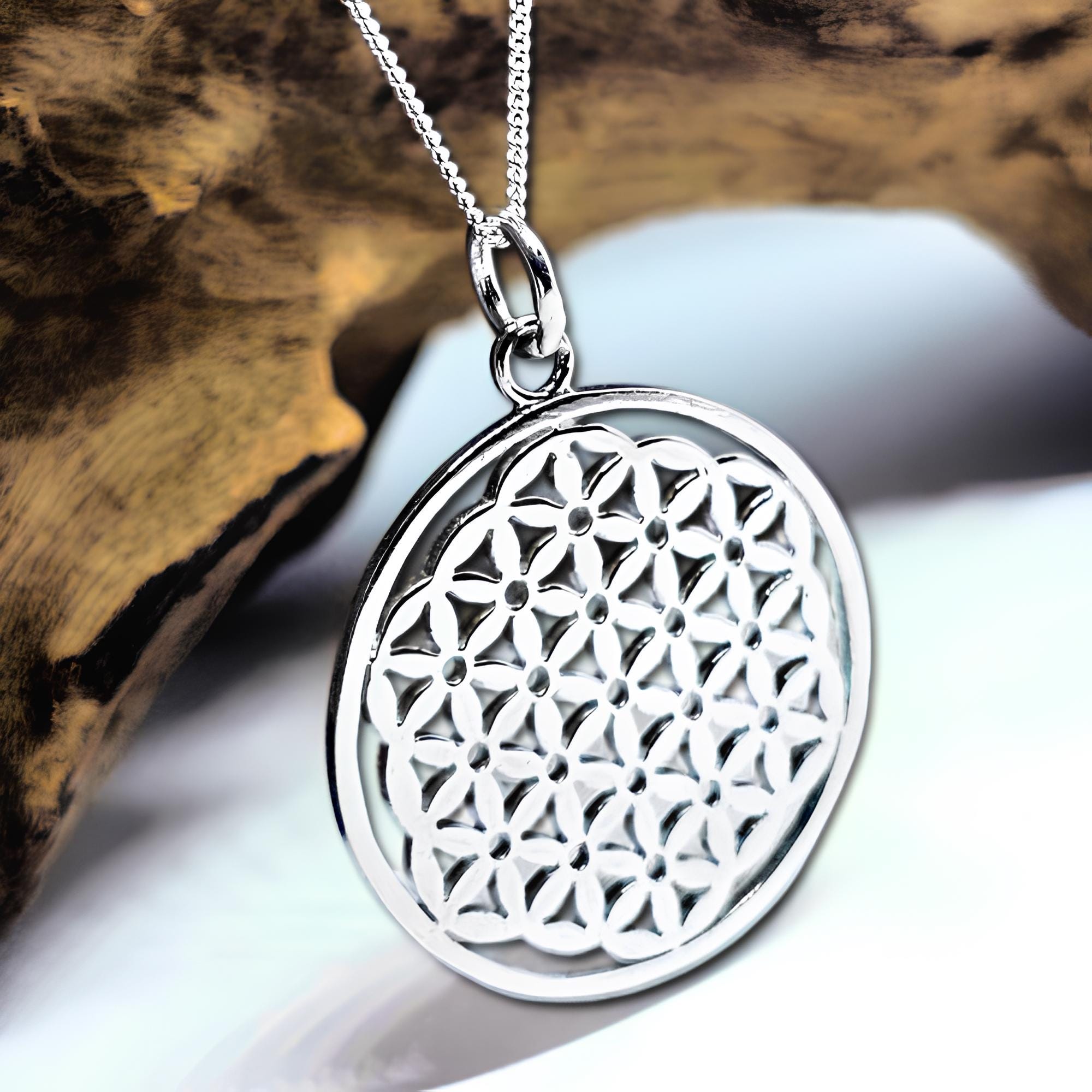 ☆ENGBROX☆ silver925 line flower cubic necklace EBNL25027 3 Flower Necklace in Sterling Silver (21 x 18 mm) – ITI NYC