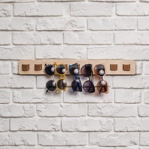 Wood sunglass holder, Sunglasses display rack, Sunglasses display for wall, Sunglass wall mount display case, Sunglasses storage case