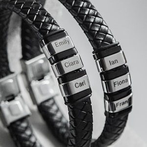 Pulsera personalizada con nombres de niños, Pulsera de cuero para hombre negra, Pulsera con nombre de niño, Pulsera grabada, Pulsera de papá con nombres de niños
