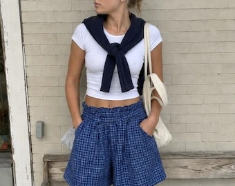 1990s Vintage Plaid Shorts Paperbag Medium Blue Cotton Casual USA Summer Granola