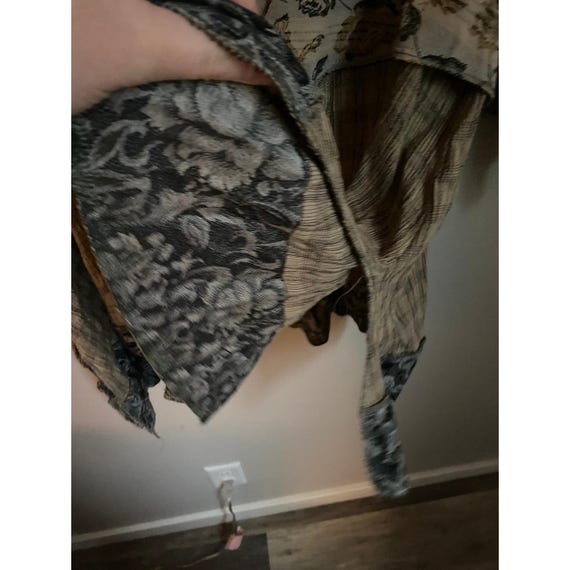 Nothing Matches Patchwork Floral Button Oversized… - image 5