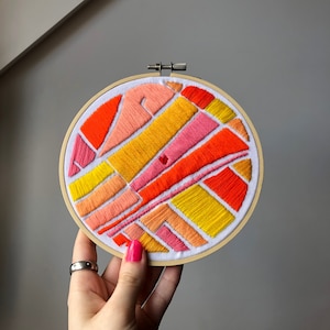 6" handbestickte Landkarte eines besonderen Ortes / Landkarte Dekor / Wohnkultur Geschenk, Für sie, Für ihn, Bedeutungsvolles Geschenk, Wohnkunst. Rahmen