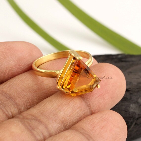 Citrine quartz ring deals