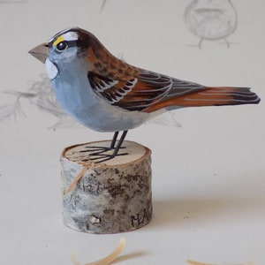 White Throated Sparrow Woodcarving