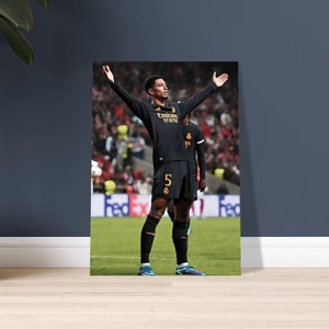 Jude Bellingham | Real Madrid Football Figure |  Printable Wall Art | Minimalist | Uni Room Decor | Gift for Girlfriend/Boyfriend