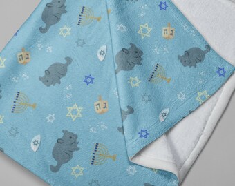 Adorable Chinchilla Hanukkah Pattern Throw Blanket